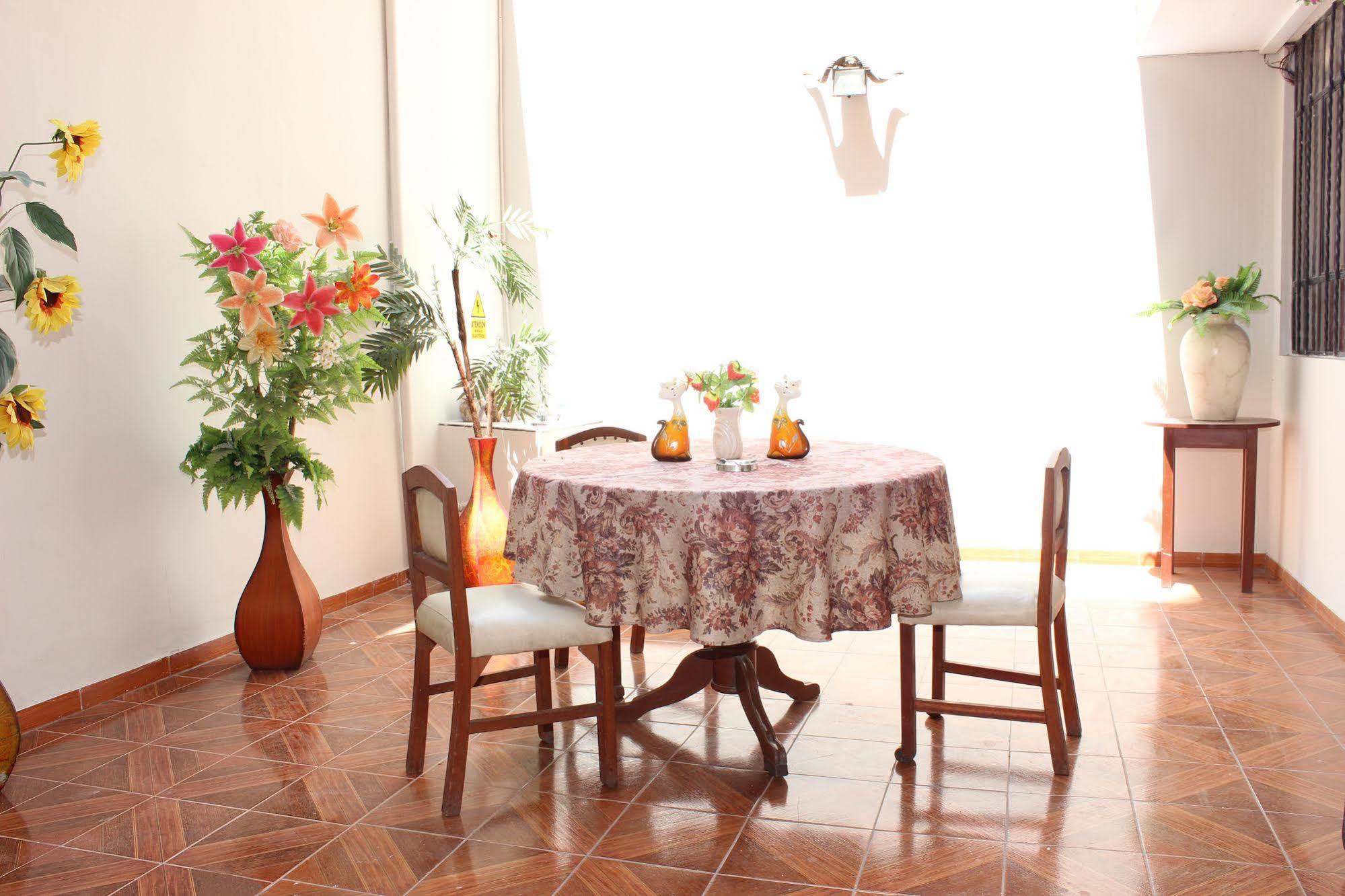 Hostal Las Fresas Lima Airport Callao المظهر الخارجي الصورة