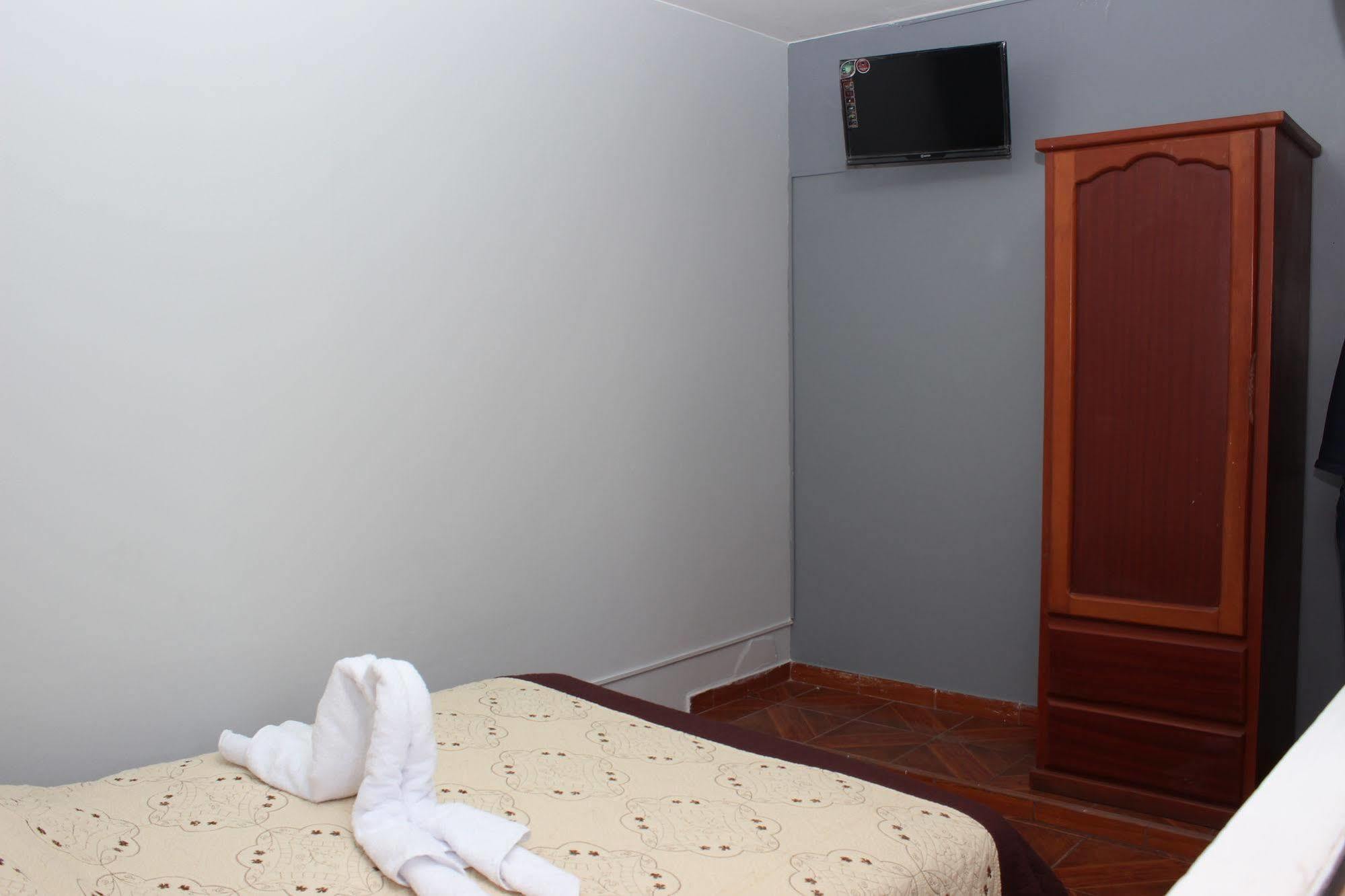 Hostal Las Fresas Lima Airport Callao المظهر الخارجي الصورة