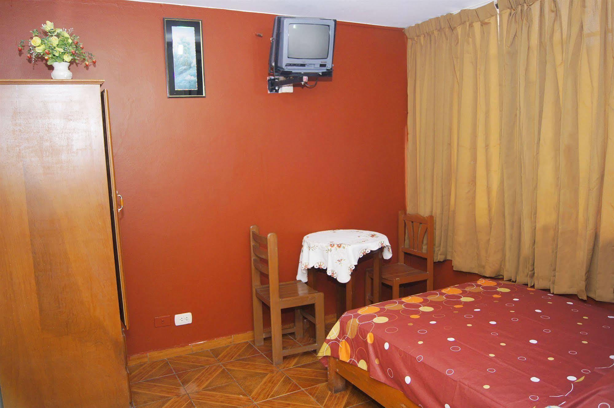 Hostal Las Fresas Lima Airport Callao المظهر الخارجي الصورة