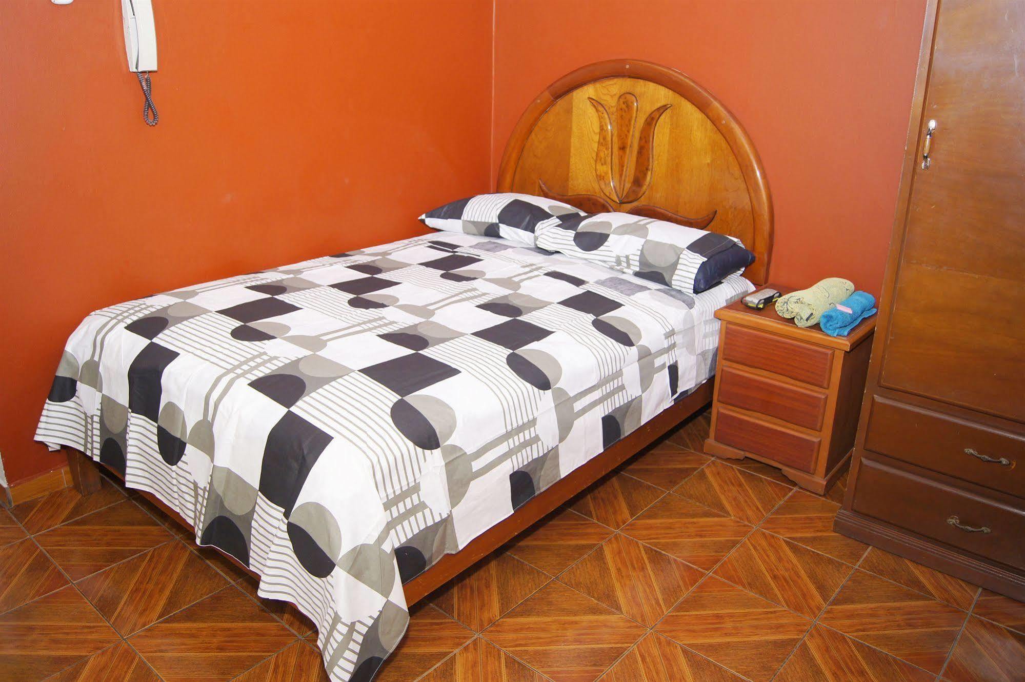 Hostal Las Fresas Lima Airport Callao المظهر الخارجي الصورة